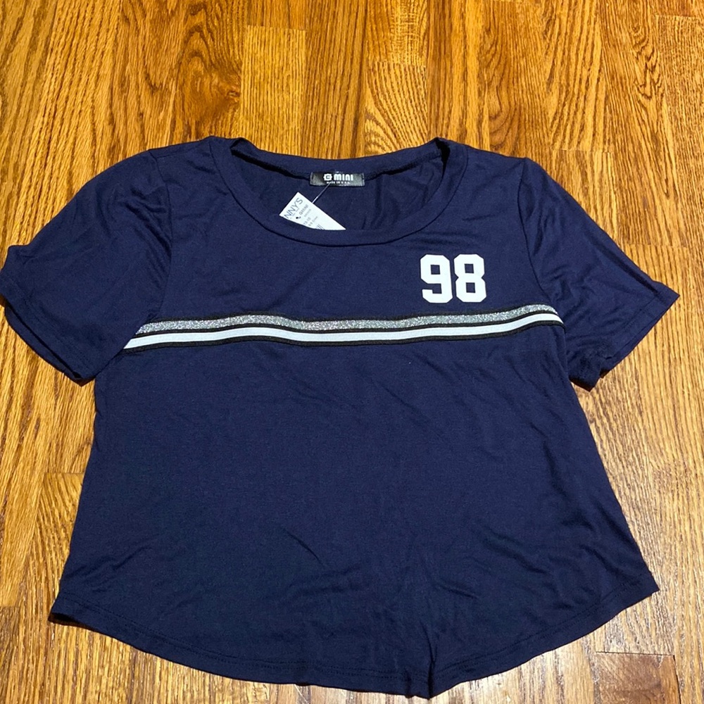 NWT Lightweight Junior Small Tee